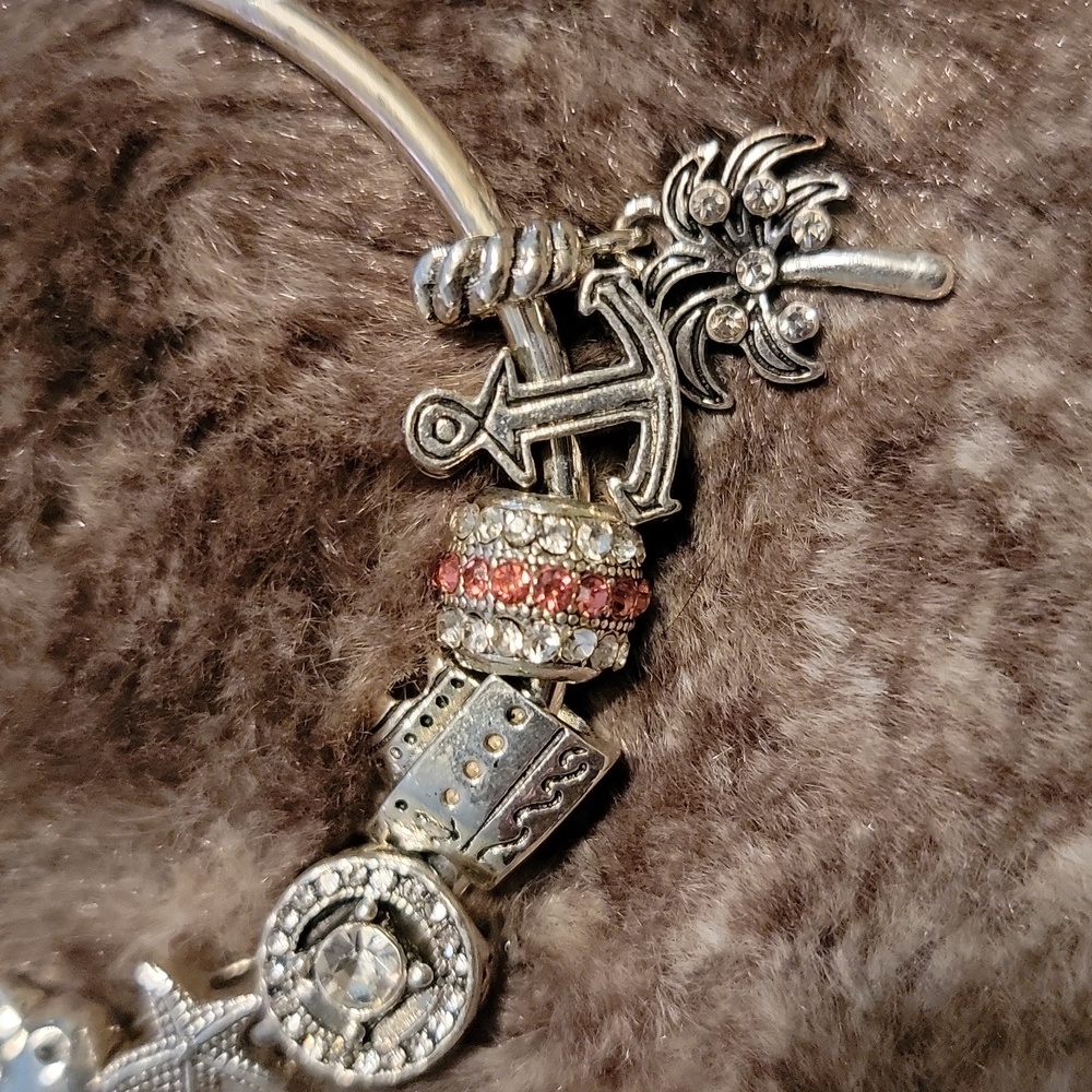 Cute Beach Bracelet - Picture 4 of 4